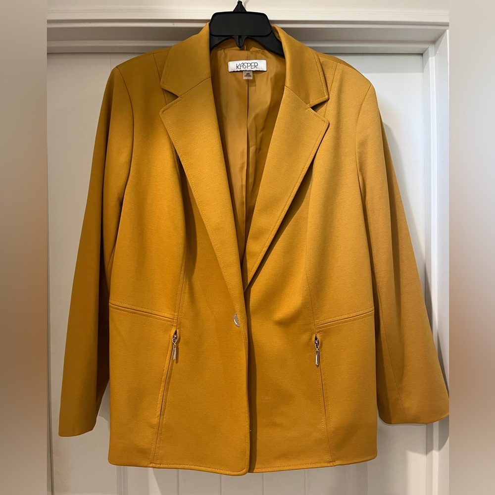 Kasper knit blazer